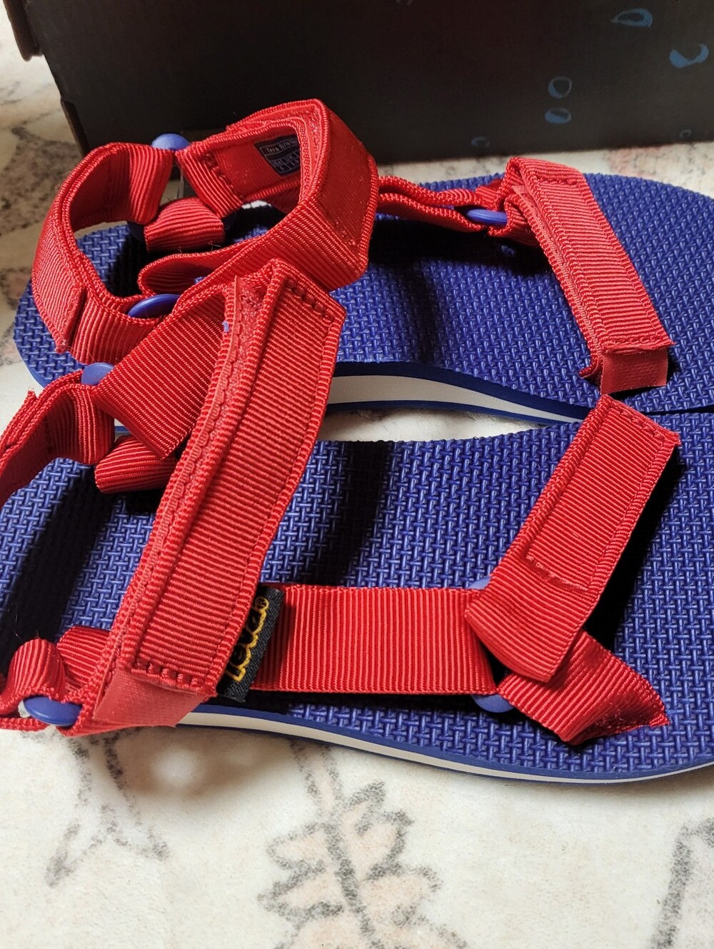 Teva W Original Universal Sandals Red Blue Size 5